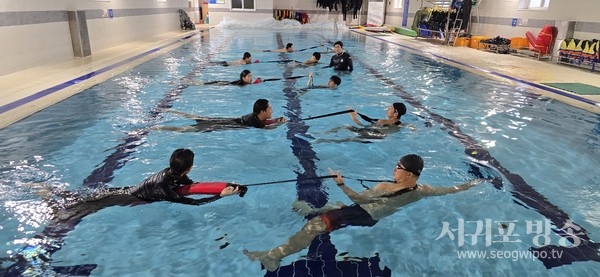 성산고 학생, 인명구조요원 자격취득 교육 참여